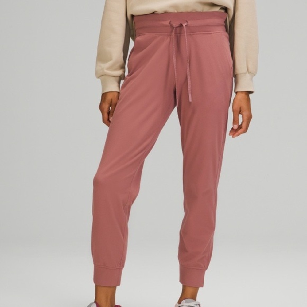 LULULEMON Ready to Rulu High-Rise Jogger Size 6